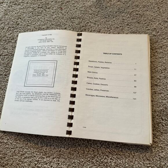 Vintage 1992 Treasured Recipes Cookbook Springfield Illinois Ceramics & Crafts - Picture 4 of 12